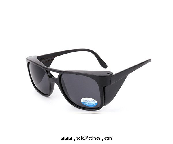 電(diàn)焊平光(guāng)眼(yǎn)鏡(jìng)