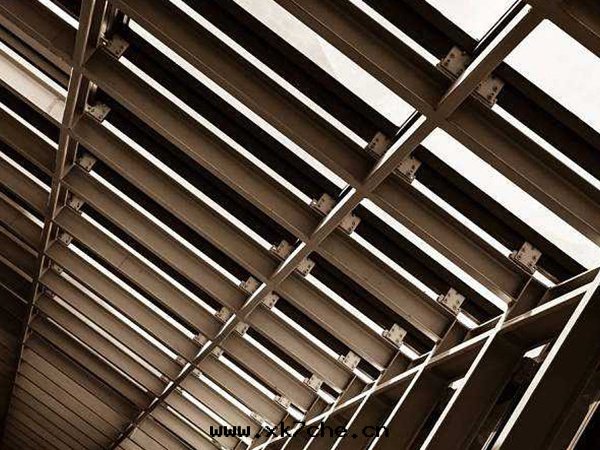 鋼(gāng)铁(tiě)是(shì)構建國(guó)内外(wài)双(shuāng)循环體(tǐ)系(xì)的基礎