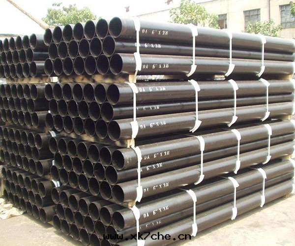 柔性(xìng)鑄铁(tiě)排水(shuǐ)管(guǎn)